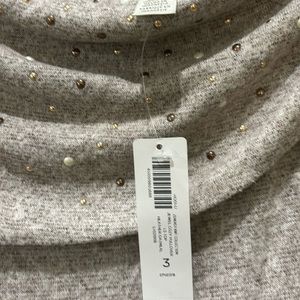 Zenergy by Chico’s beige sweater.Cowl neck long sleeve Lightweight